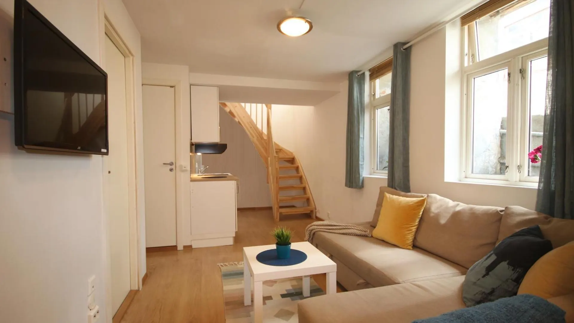 Spacious Apartment - Old Town Bergen