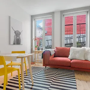Lo Apartment